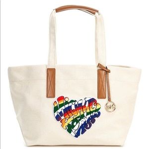 Michael Kors Large Signature Rainbow Heart Tote Bag